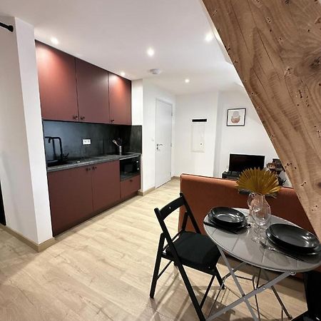 Sacre Appartement/Jardin/Parking/Wifi โรเดซ ภายนอก รูปภาพ
